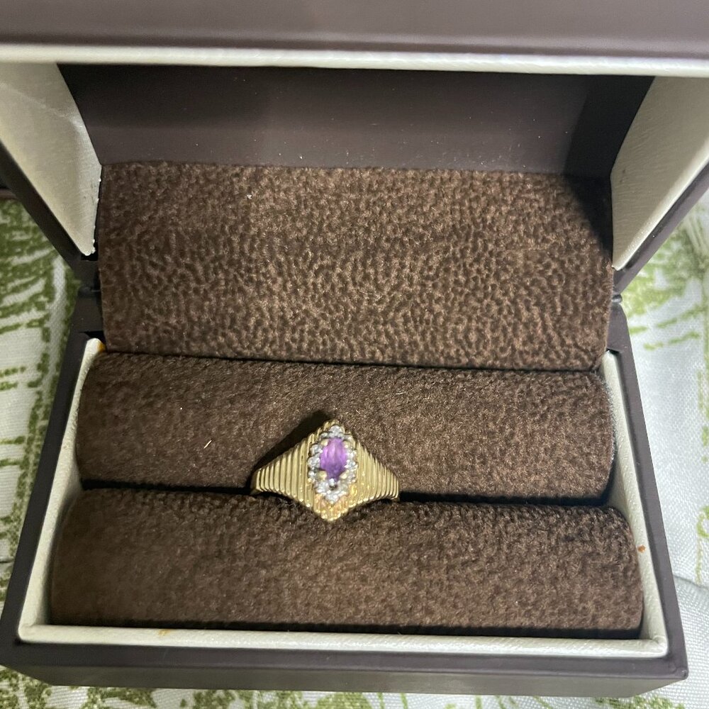 (BRAND NEW) Vintage RKC 10K Ring Amethyst and Diamond 3.93g sz 5.5
